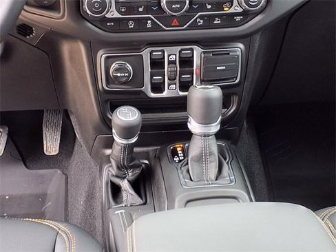 New 2025 Jeep Wrangler Sahara image 15