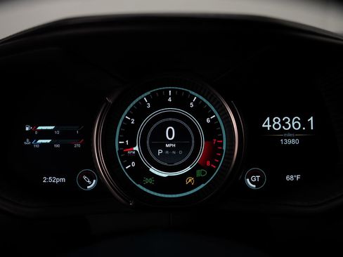 Used 2018 Aston Martin DB11 V12 image 42