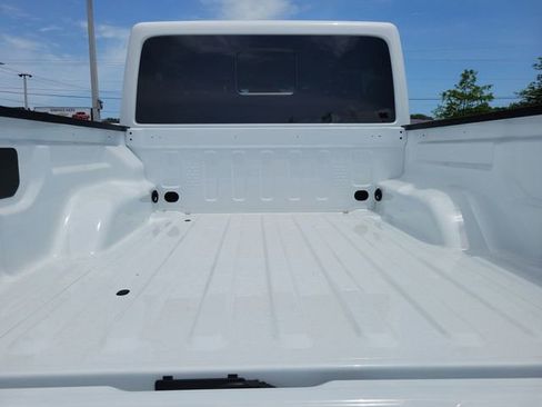 New 2026 Jeep Gladiator Mojave AWD/4WD image 7