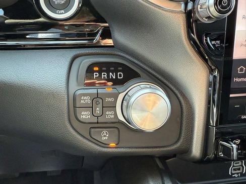 New 2026 RAM 1500 Laramie w/ Night Edition image 18