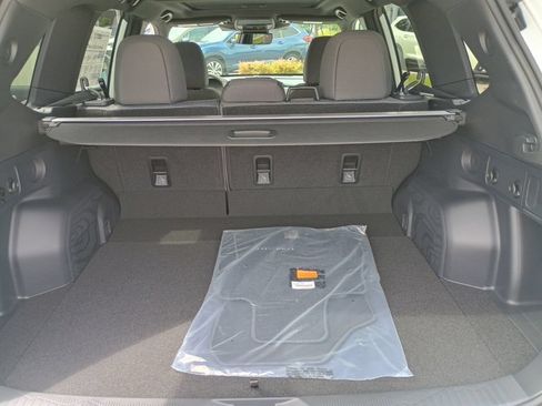 New 2026 Subaru Forester Premium AWD/4WD image 18