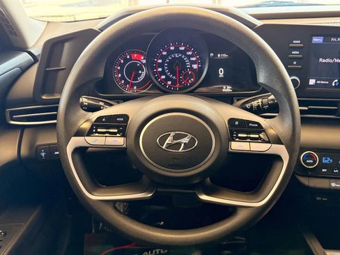 Used 2022 Hyundai Elantra SEL FWD image 69