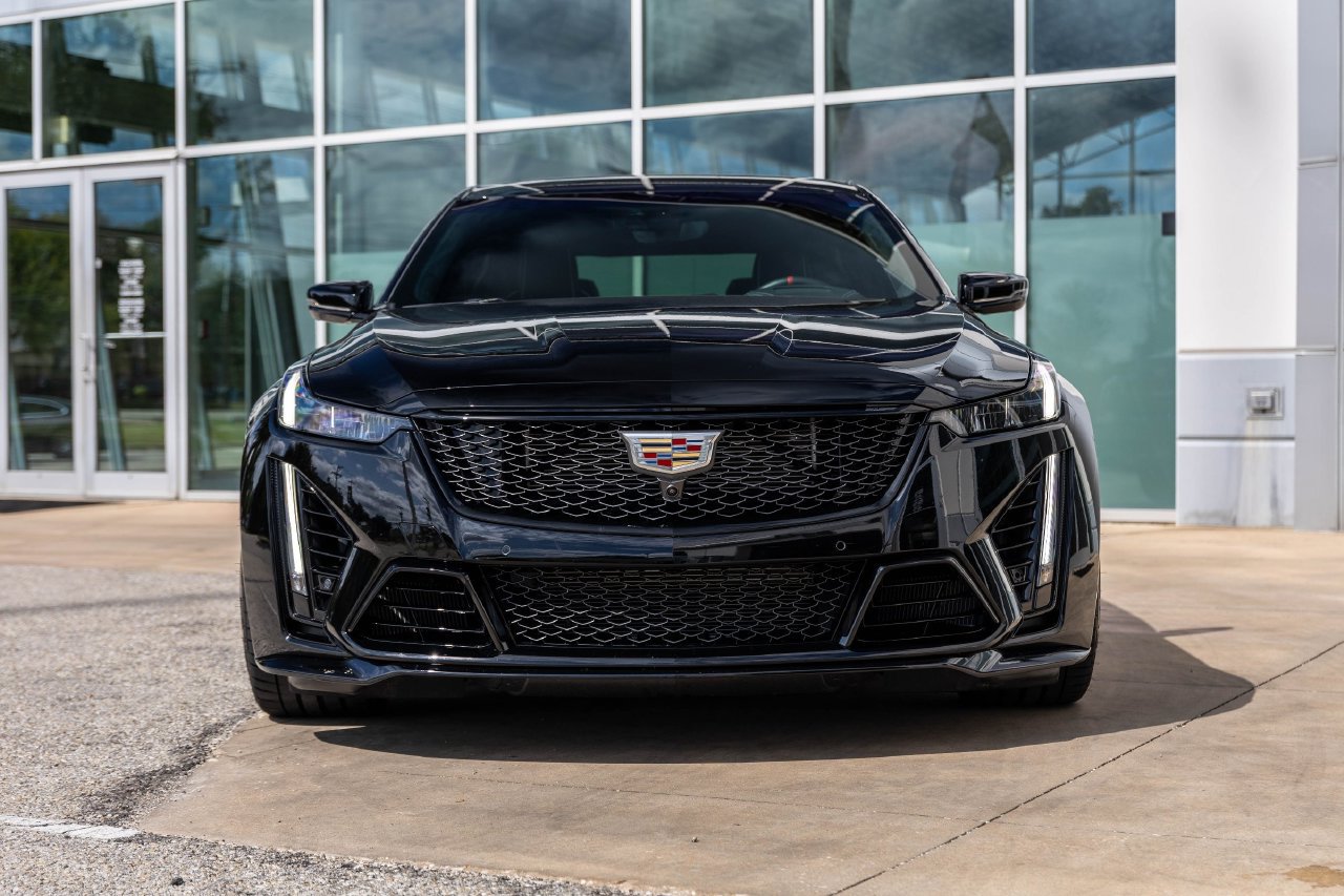 Used 2024 Cadillac CT5 V Blackwing w/ Parking Package RWD image 5