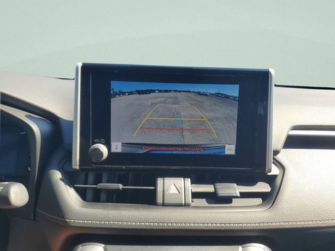 Certified 2023 Toyota RAV4 LE FWD image 17