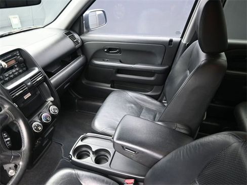 Used 2006 Honda CR-V EX image 17