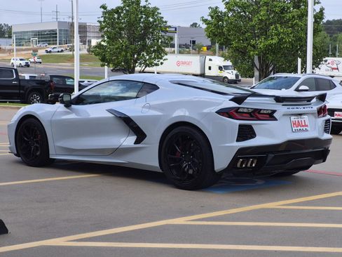 Certified 2021 Chevrolet Corvette Stingray Preferred Cpe w/ Z51 Performance Package image 4