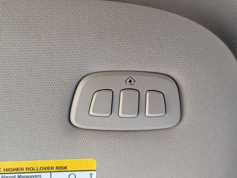 Used 2024 Ford Expedition XLT AWD/4WD image 11