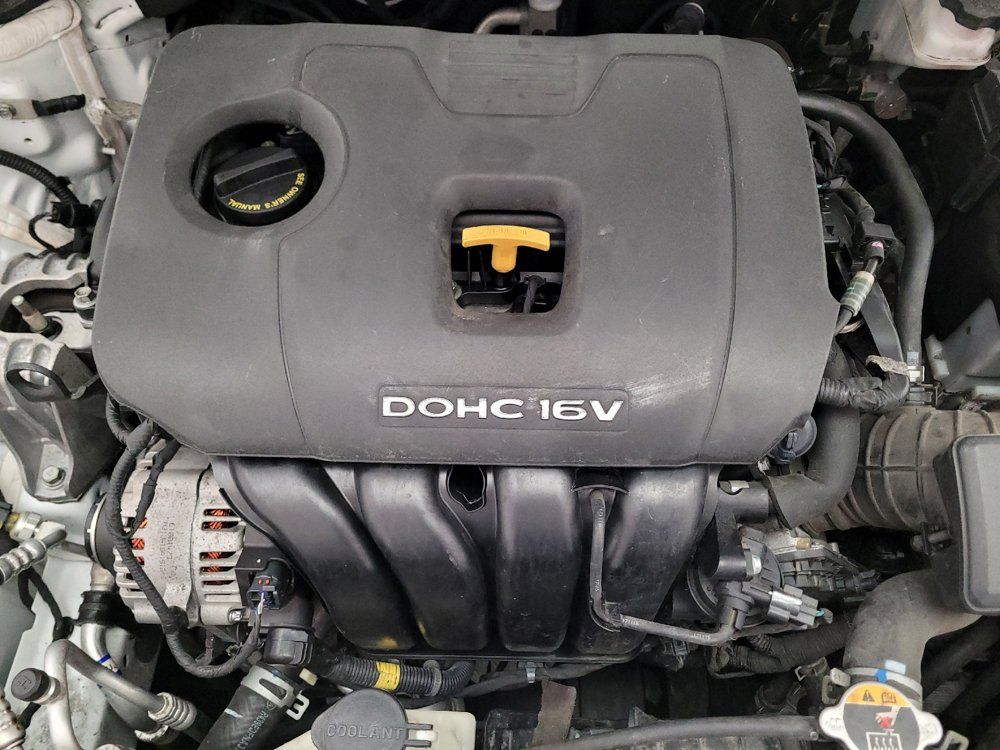 Used 2018 Hyundai Elantra SE FWD image 30