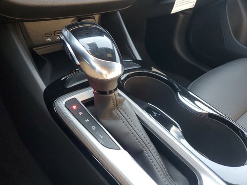 New 2025 Buick Envista Avenir image 30