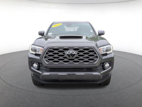 Used 2023 Toyota Tacoma TRD Sport AWD/4WD image 9