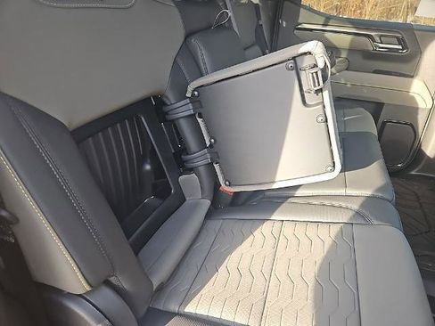 New 2026 Chevrolet Silverado 1500 ZR2 image 28