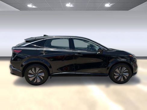 Used 2023 Nissan Ariya FWD image 8