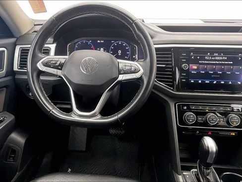 Used 2021 Volkswagen Atlas SEL FWD image 4