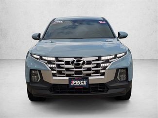 Used 2024 Hyundai Santa Cruz SE video 2