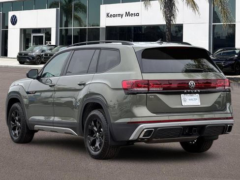 New 2025 Volkswagen Atlas Peak Edition SE AWD/4WD image 6