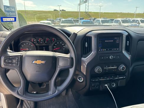 Used 2024 Chevrolet Silverado 2500 Custom w/ Custom Value Package AWD/4WD image 16