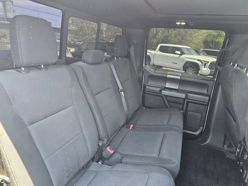 Used 2018 Ford F150 XLT w/ Equipment Group 302A Luxury AWD/4WD image 16