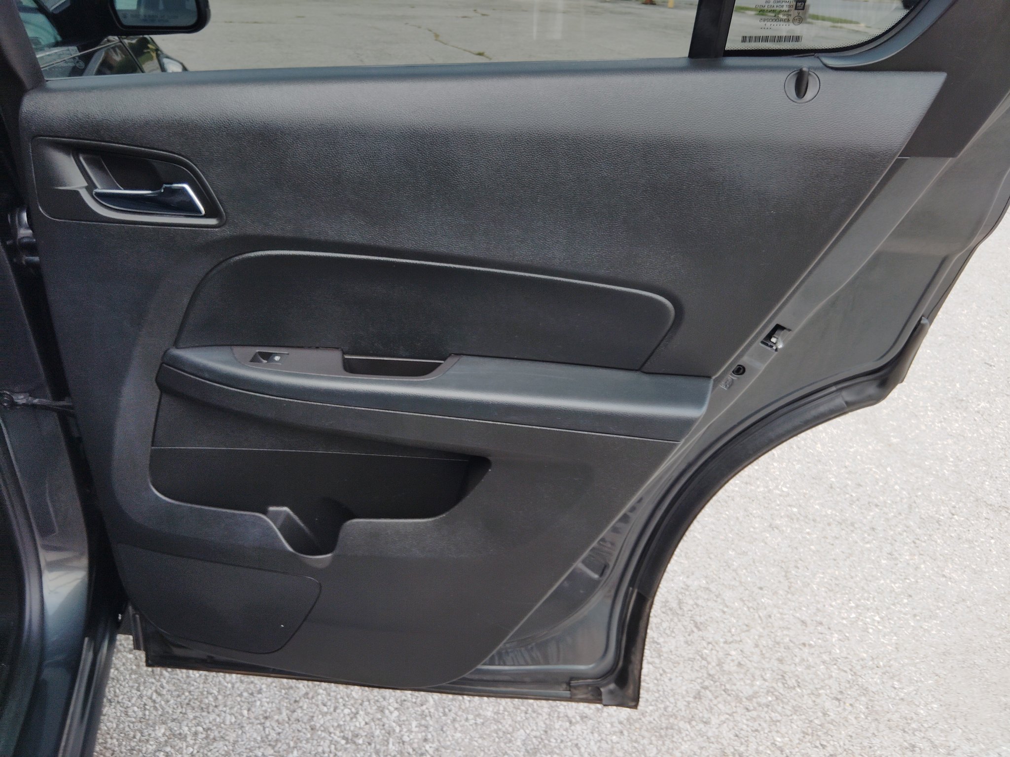 Used 2017 Chevrolet Equinox LT w/ Convenience Package FWD image 26