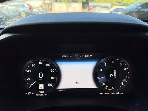 Used 2019 Volvo XC40 T5 Momentum AWD/4WD image 35