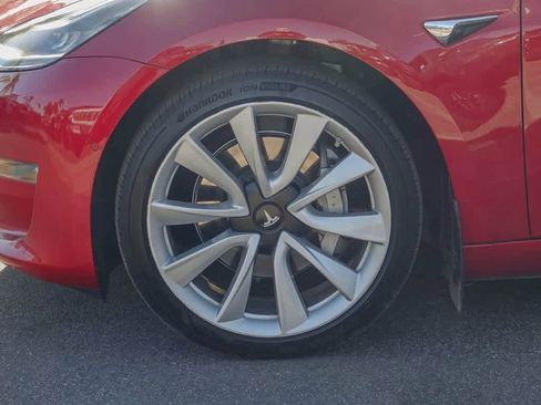 Used 2020 Tesla Model 3 Long Range image 9