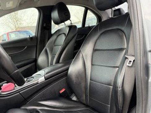 Used 2017 Mercedes-Benz C 300 Sedan image 12