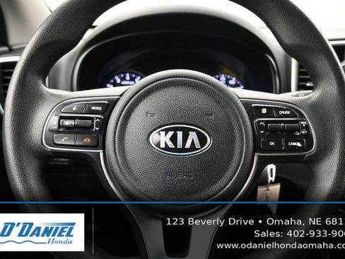 Used 2018 Kia Sportage LX AWD/4WD image 29