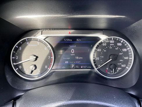Used 2024 Nissan Sentra SV FWD image 24