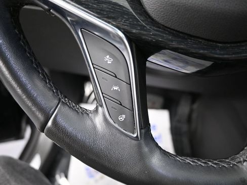 Used 2021 Cadillac XT5 Premium Luxury FWD image 36