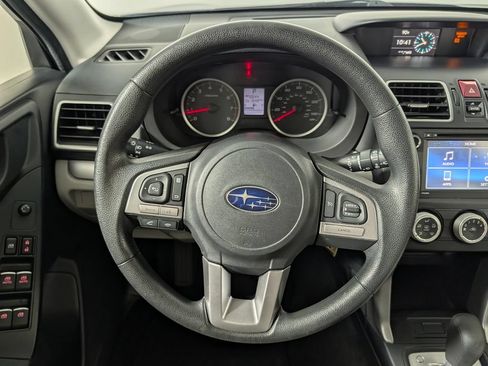 Used 2017 Subaru Forester 2.5i w/ Alloy Wheel Package AWD/4WD image 16