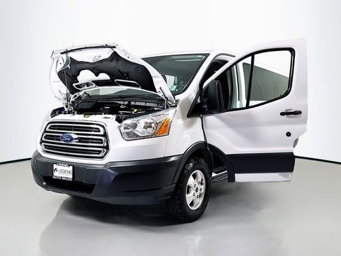 Used 2018 Ford Transit 350 XLT image 19