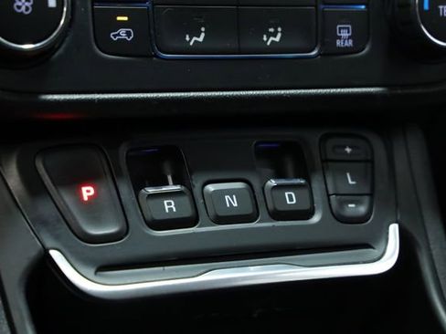 Used 2019 GMC Terrain SLE w/ Black Edition image 20