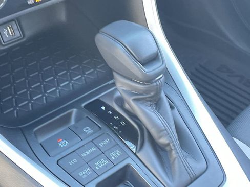 New 2025 Toyota RAV4 XLE image 13