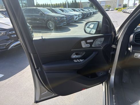 Used 2022 Mercedes-Benz GLE 350 w/ AMG Line Exterior image 14