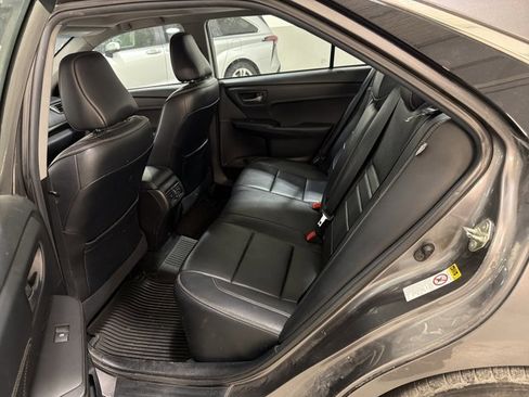 Used 2015 Toyota Camry XLE w/ Advanced Technology Package FWD image 8