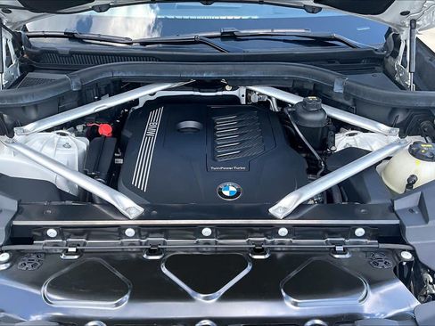 Used 2020 BMW X5 sDrive40i w/ Premium Package RWD image 30