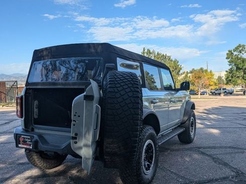 New 2024 Ford Bronco Outer Banks w/ Sasquatch Package image 2