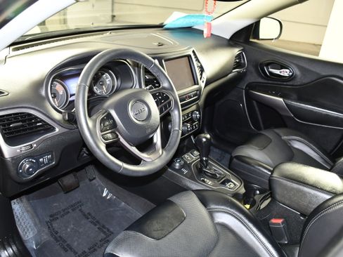 Used 2022 Jeep Cherokee Latitude Lux AWD/4WD image 2