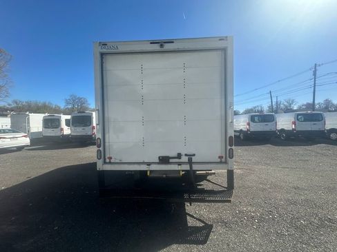 Used 2024 Ford E-350 and Econoline 350 Super Duty w/ Interior Upgrade Package RWD image 6