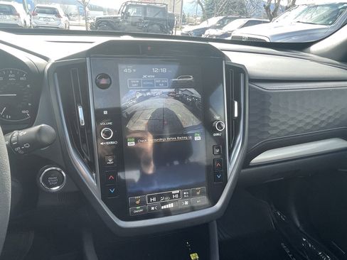 Used 2025 Subaru Forester Limited image 15