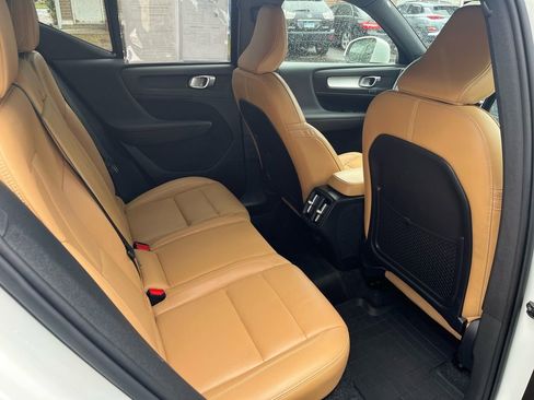 Used 2019 Volvo XC40 T5 Momentum AWD/4WD image 20