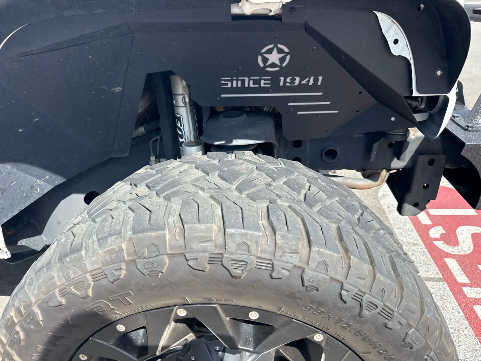 Used 2016 Jeep Wrangler Unlimited Sport w/ Connectivity Group AWD/4WD image 2