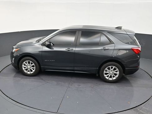 Used 2021 Chevrolet Equinox LS FWD image 13