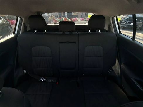 Used 2021 Kia Sportage LX AWD/4WD image 12