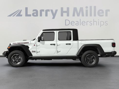 Used 2023 Jeep Gladiator Rubicon w/ LED Lighting Group image 3