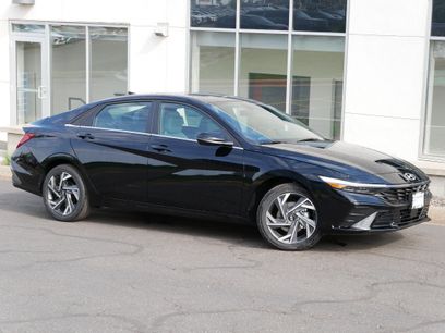 Certified 2025 Hyundai Elantra Limited