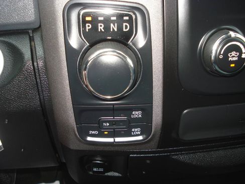 Used 2016 RAM 1500 Tradesman w/ Popular Equipment Group AWD/4WD image 33