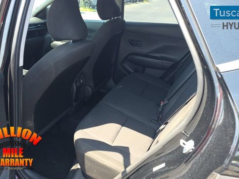 Used 2025 Hyundai Kona SEL AWD/4WD image 24