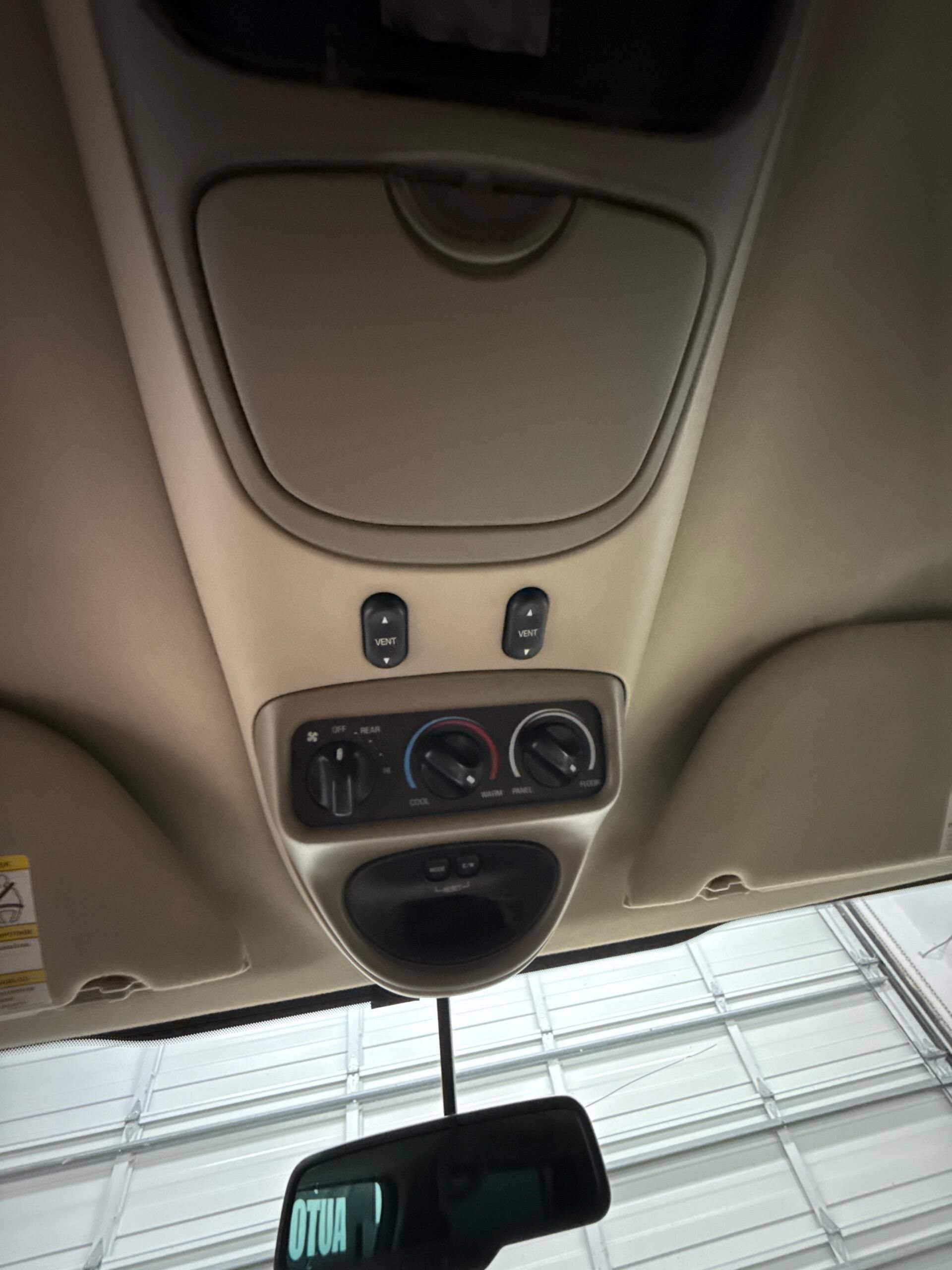Used 2005 Ford Excursion Limited AWD/4WD image 16