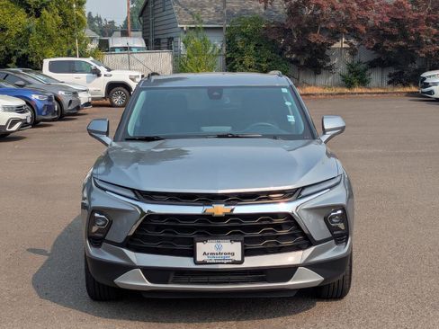 Used 2024 Chevrolet Blazer LT w/ Convenience Package FWD image 8