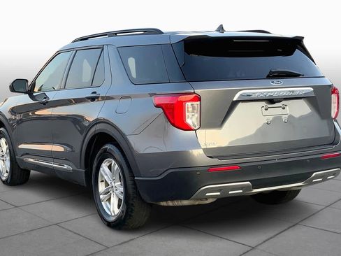Used 2022 Ford Explorer XLT w/ Equipment Group 202A image 11
